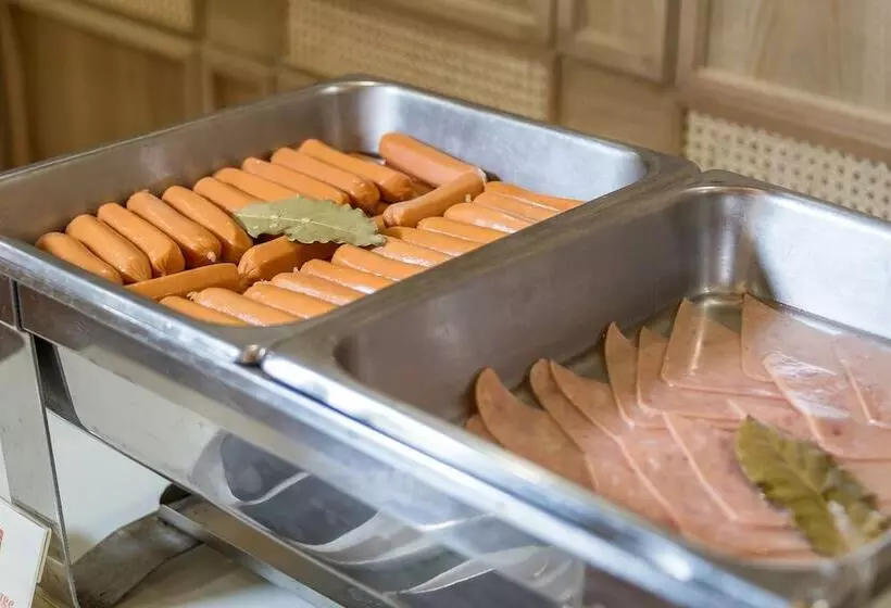 Aonang All Seasons Beach Resort