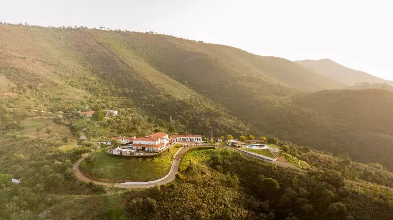 Complejo Los Veneros