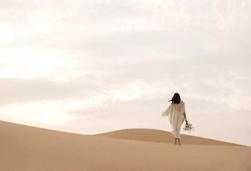 هتل Anantara Qasr Al Sarab Desert Resort