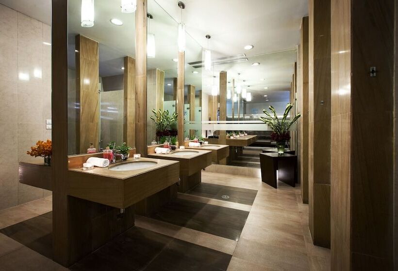 فندق Aone Pattaya Beach Resort