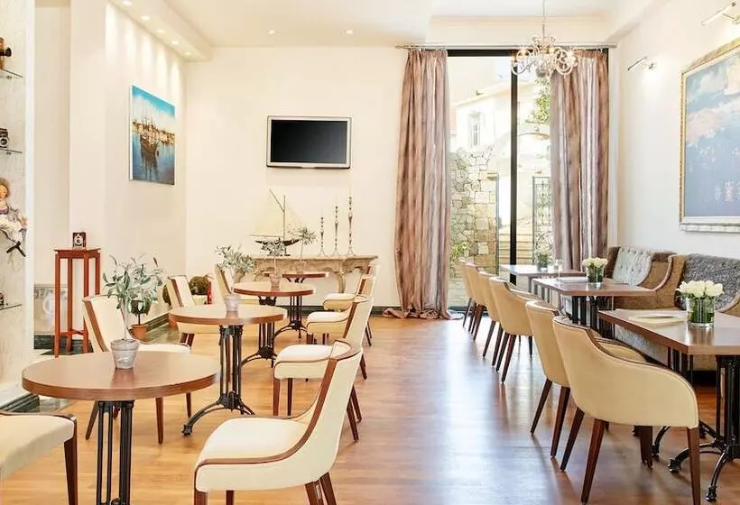 فندق Dioni Boutique