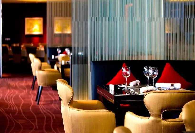 هتل Four Points By Sheraton Hangzhou, Binjiang