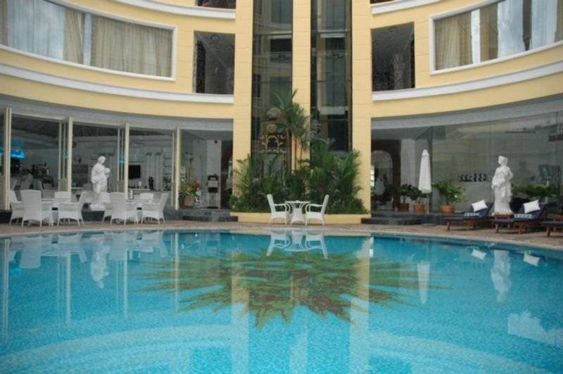 酒店 Four Seasons Place Pattaya