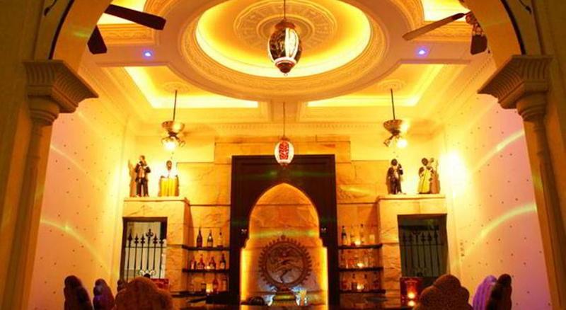 酒店 Four Seasons Place Pattaya