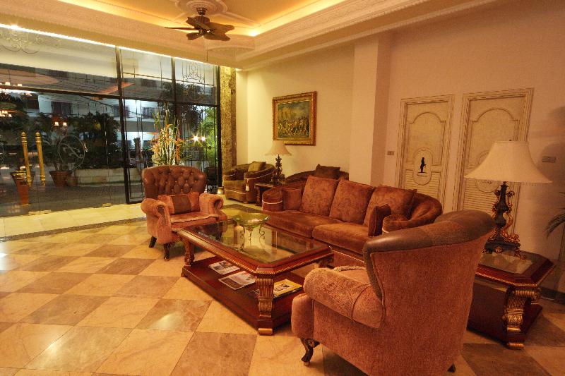 酒店 Four Seasons Place Pattaya