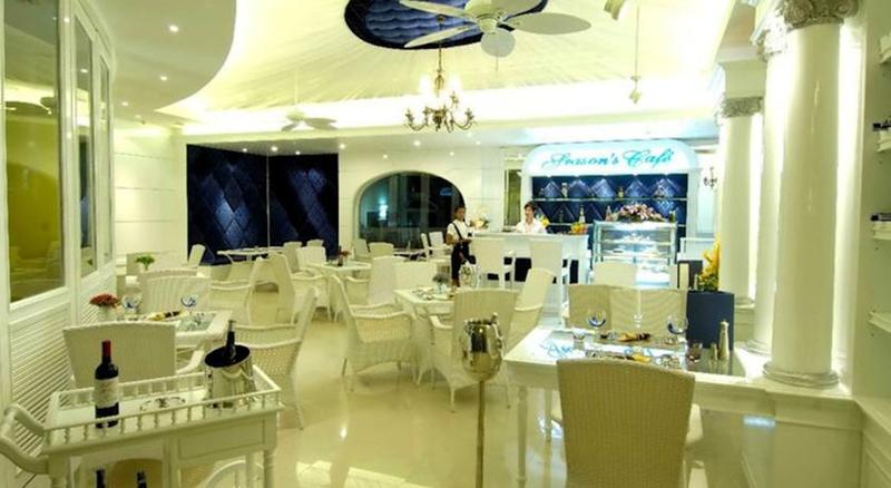 酒店 Four Seasons Place Pattaya