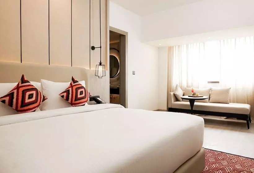 فندق Golden Tulip Lucknow