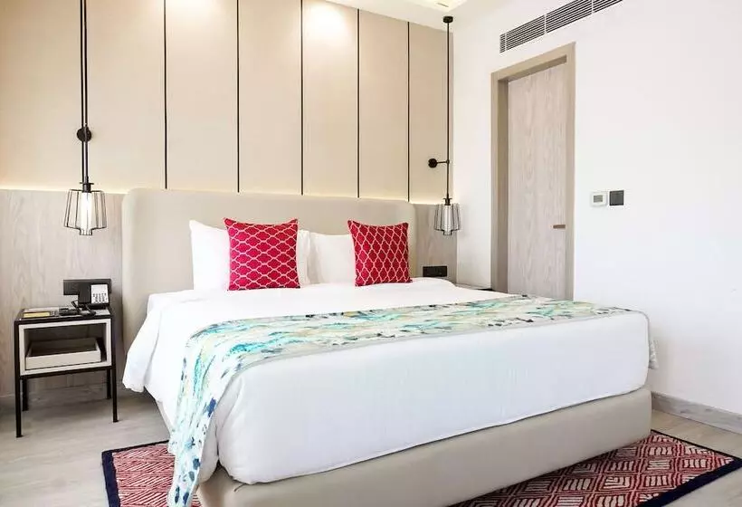 فندق Golden Tulip Lucknow