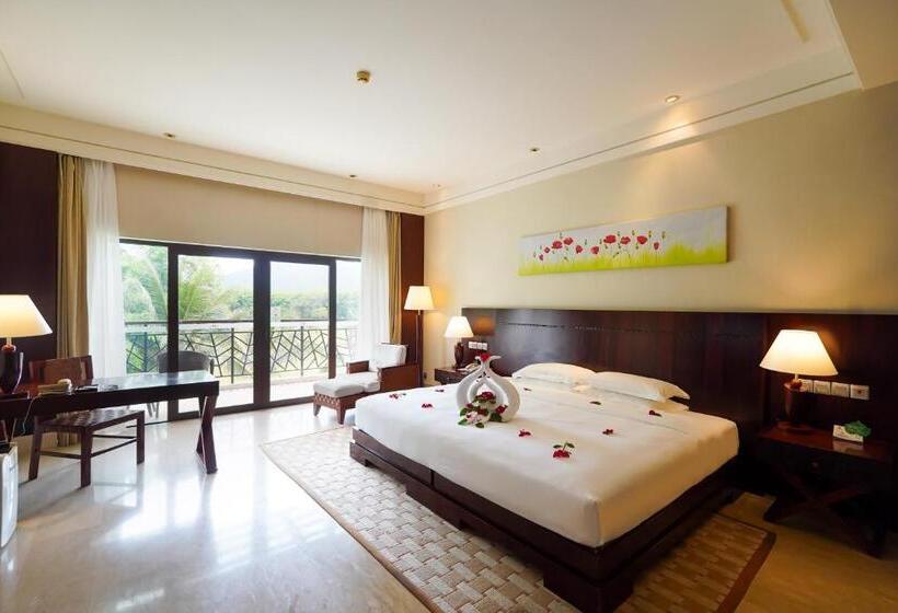 בית מלון כפרי Grand Metropark Villa Resort Sanya Yalong Bay