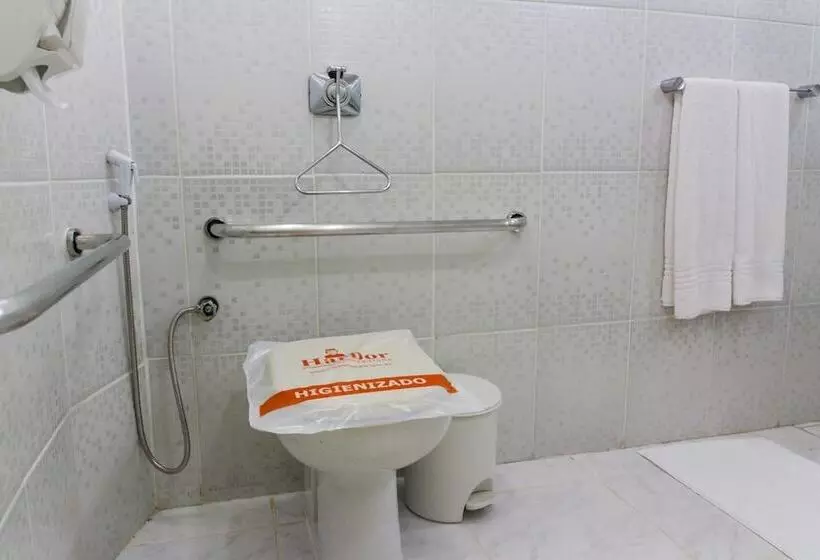 هتل Harbor Buriti