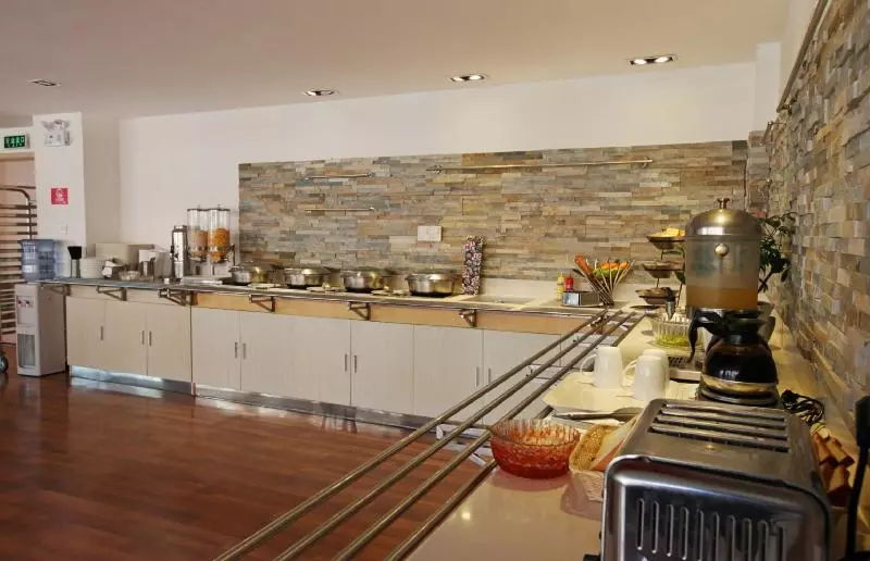 ホテル Ibis Dalian Zhongshan Square