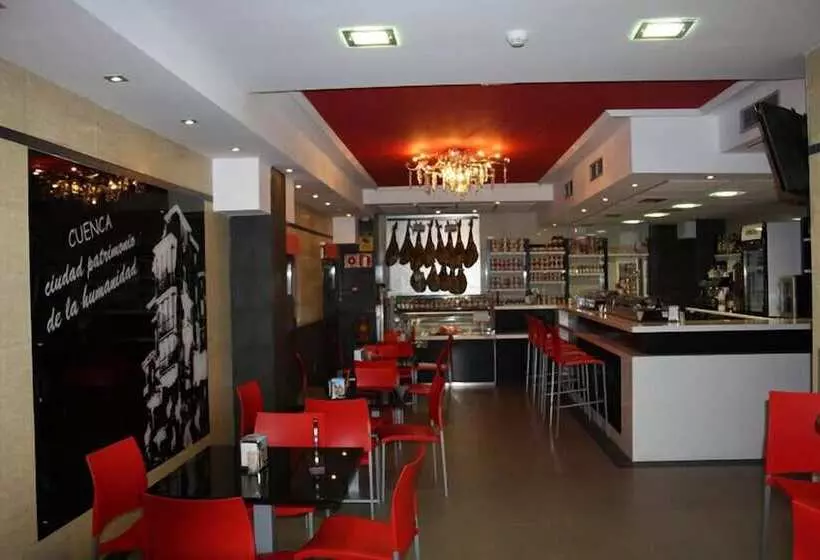 هتل Lb Villa De Cuenca