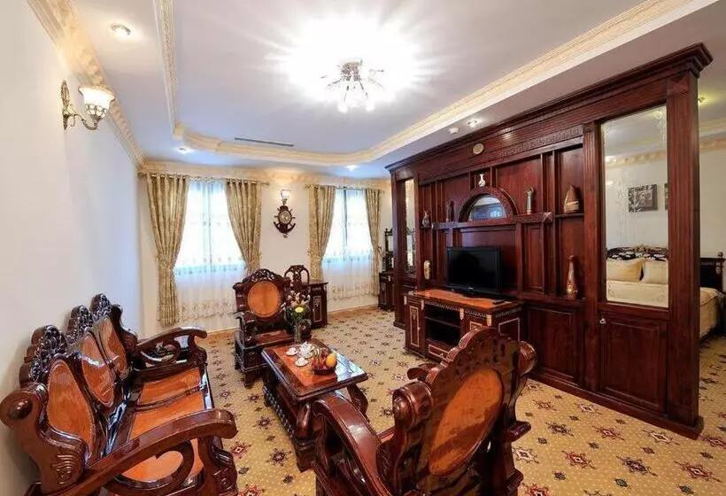 ホテル New Pacific