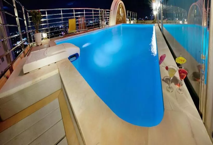 ホテル New Pacific