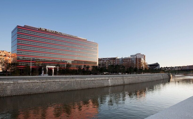 هتل NH Madrid Ribera Del Manzanares