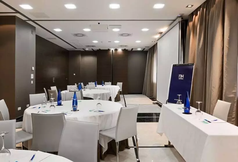 هتل NH Madrid Ribera Del Manzanares