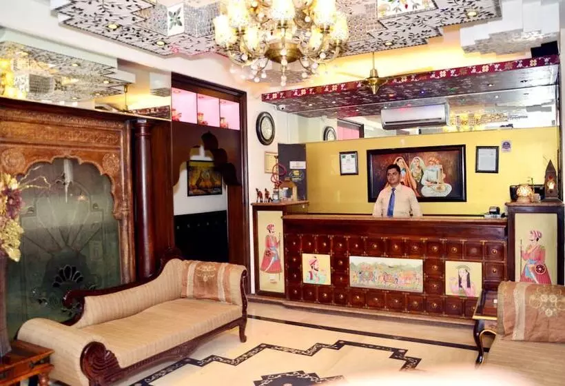 ホテル Rajputana Haveli   Jaipur