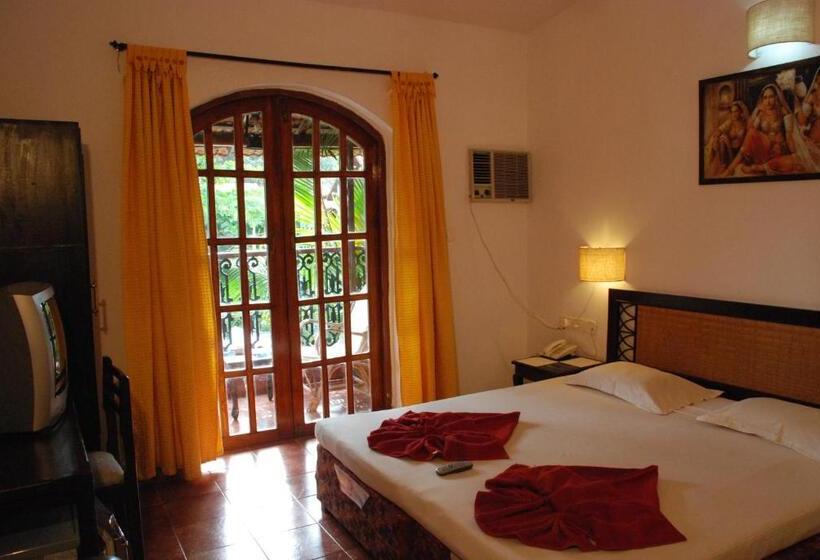 בית מלון כפרי Sea Breeze Beach Resort Candolim Goa