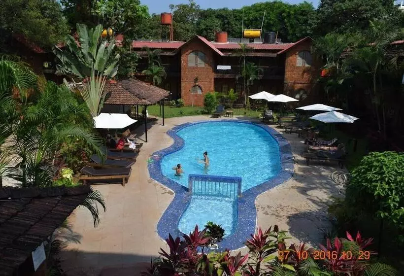 Szálloda Sea Breeze Beach Resort Candolim Goa