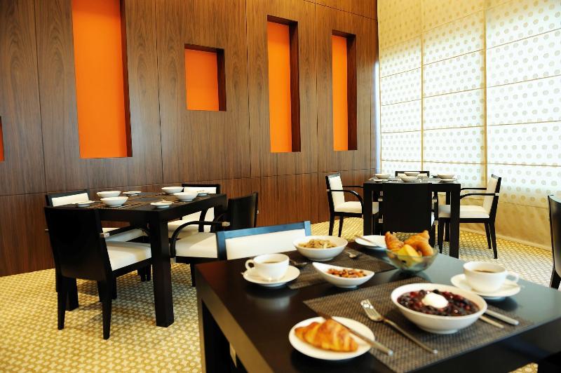Hotel Staybridge Suites Yas Island Abu Dhabi, An Ihg
