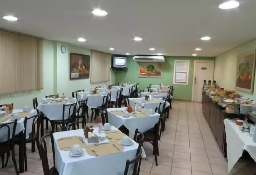 ホテル Steel Valley