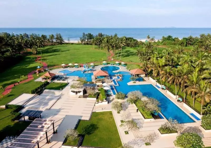 ホテル Kenilworth Resort & Spa, Goa