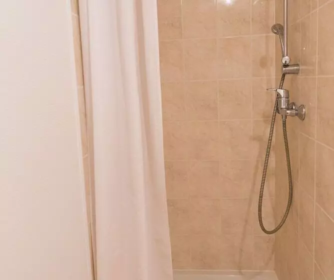 Отель Vacanceole  Residence Le Birdie