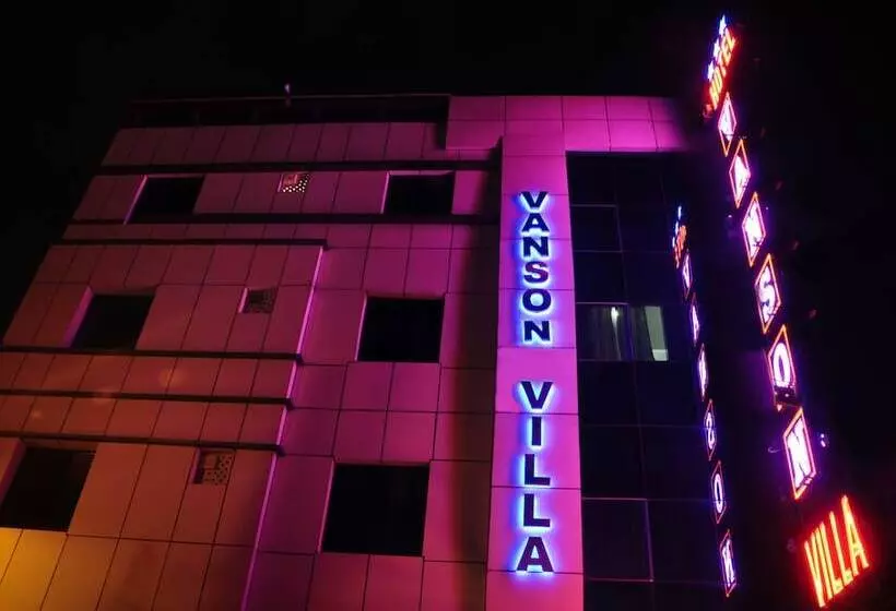 ホテル Vanson Villa