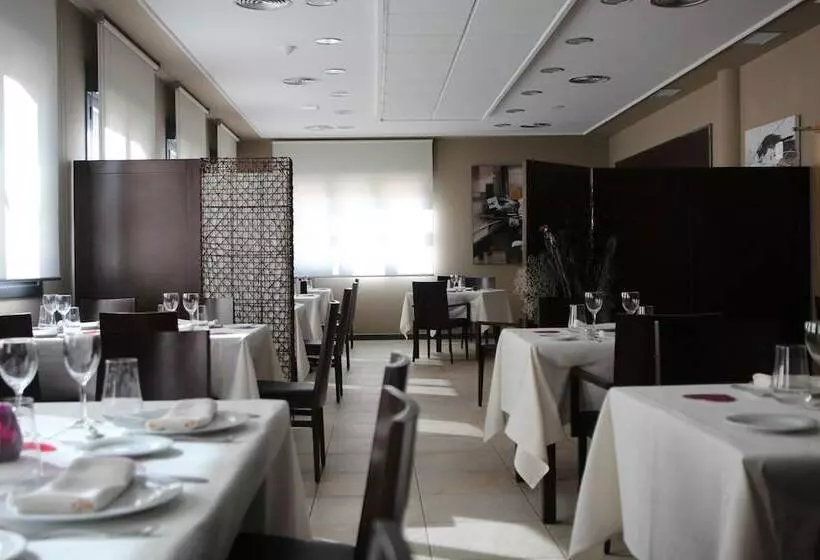 호텔 Villa De Andosilla