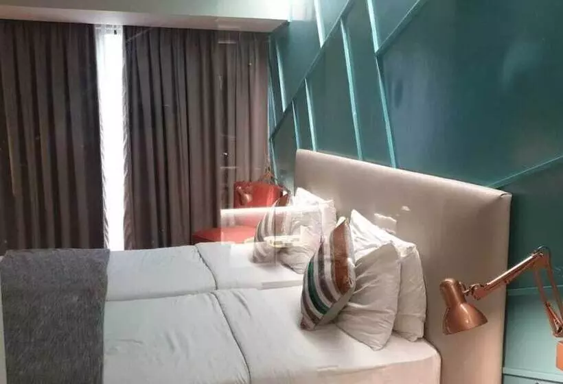 Hotelli Yogi Metropolitan