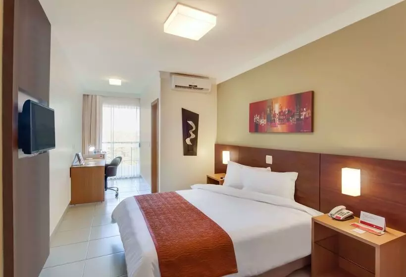 Ramada Hotel & Suites Lagoa Santa By Wyndham