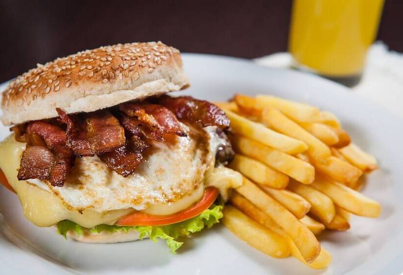 Ramada Hotel & Suites Lagoa Santa By Wyndham