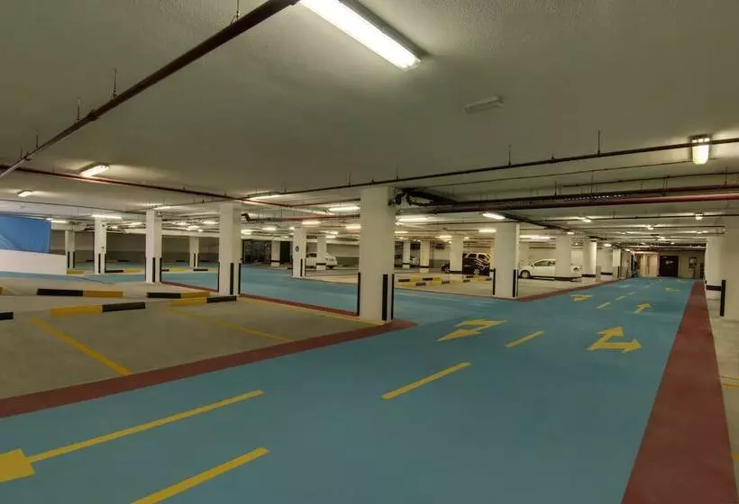 Signature Hotel Apartments And Spa