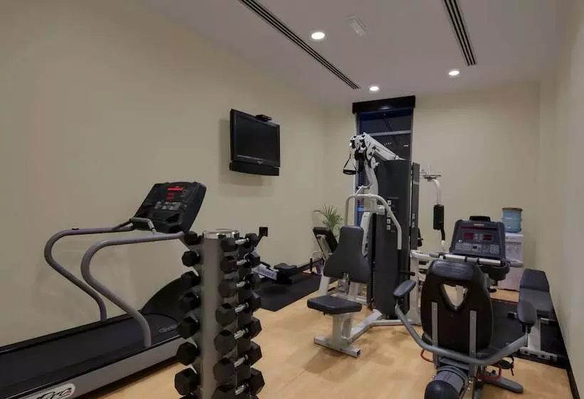 Signature Hotel Apartments And Spa