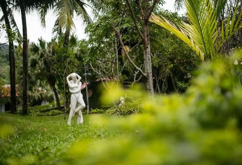 Son Tra Resort & Spa Danang