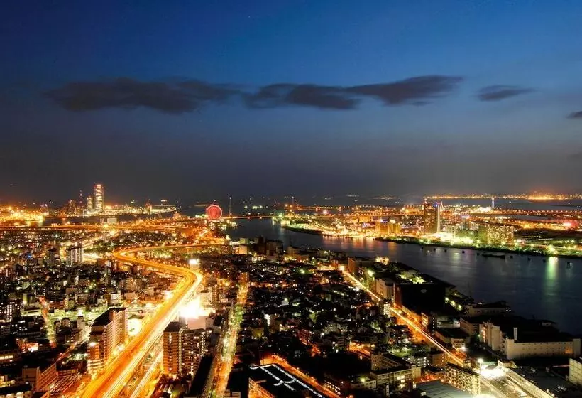 Art Hotel Osaka Bay Tower