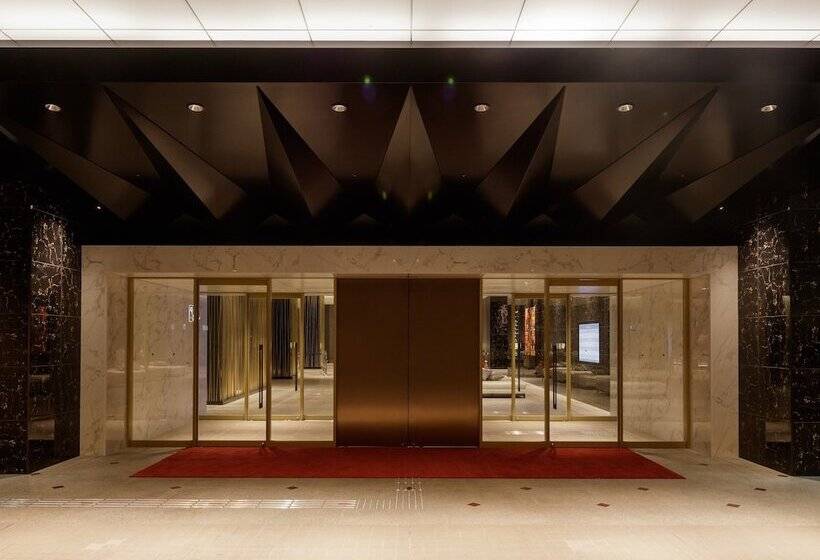 Art Hotel Osaka Bay Tower