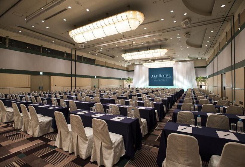 Art Hotel Osaka Bay Tower