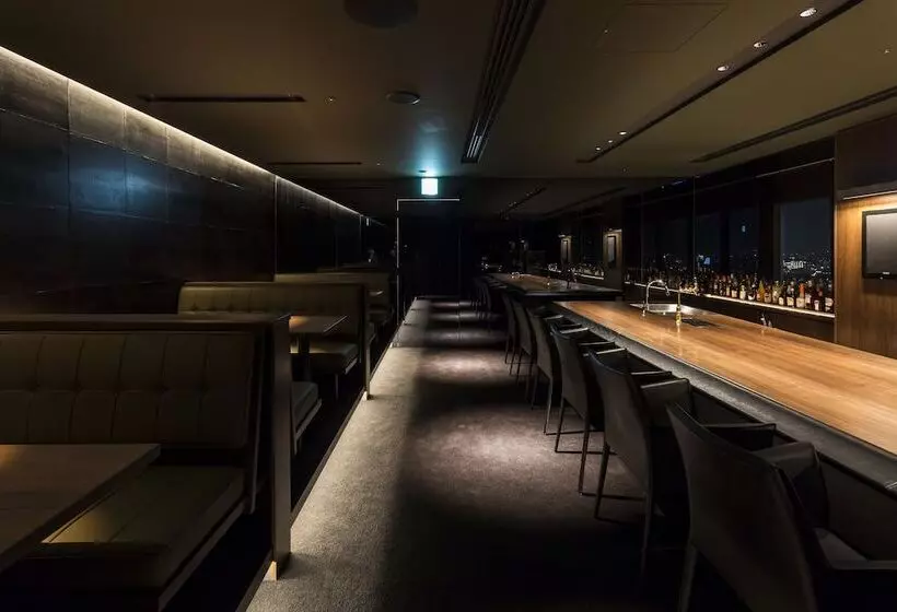 Art Hotel Osaka Bay Tower