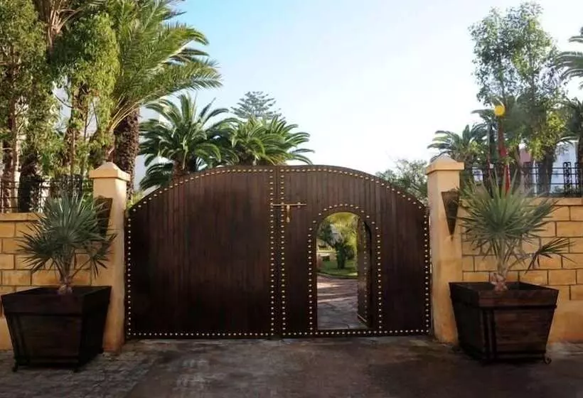 هتل Art Suites El Jadida