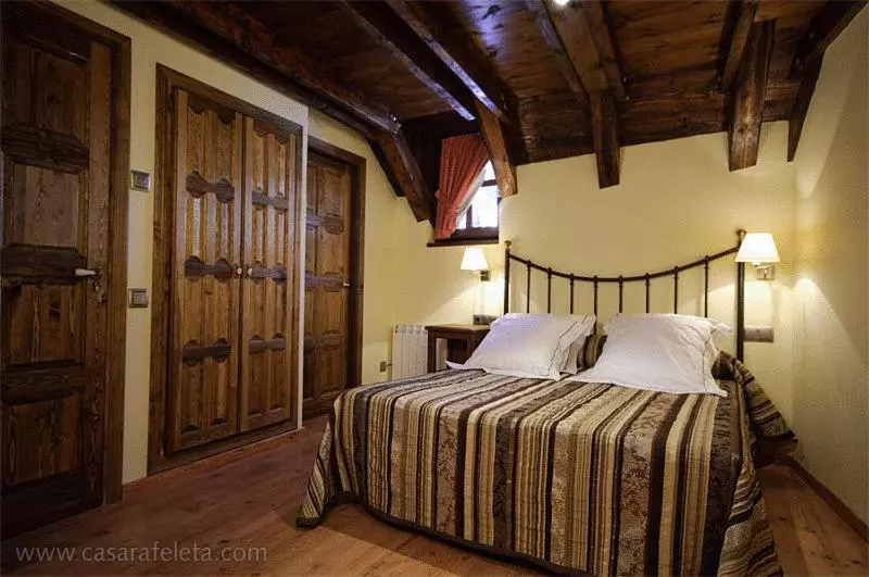 Отель Casa Rafeleta