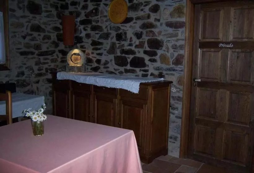 Отель Casa Rafeleta