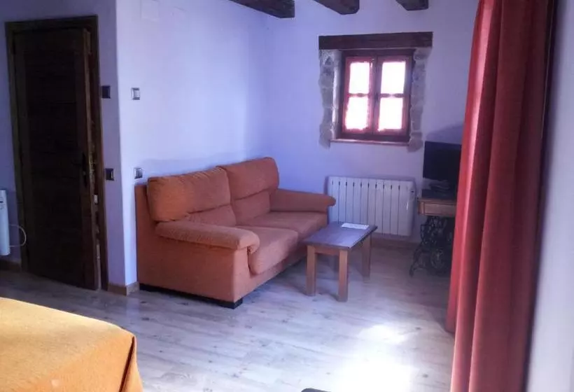 Отель Casa Rafeleta