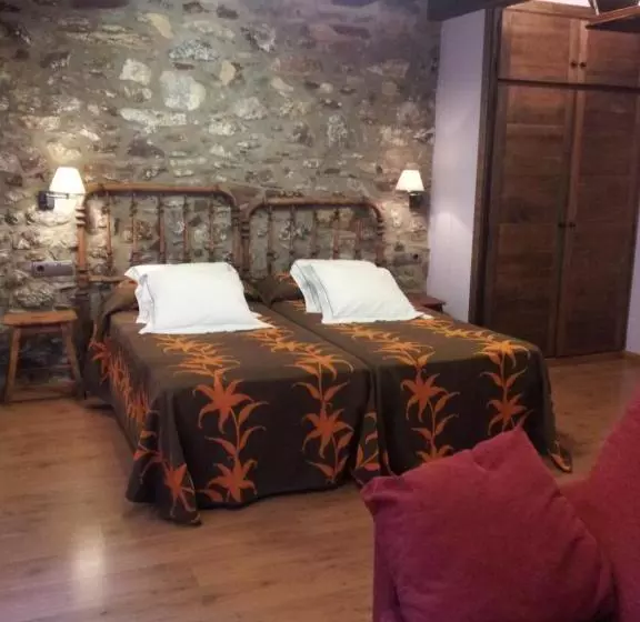 Отель Casa Rafeleta