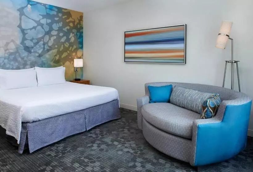 Отель Courtyard Kansas City Overland Park/convention Center