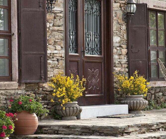 هتل Gullu Konaklari