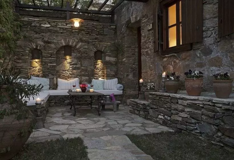 בית מלון כפרי Gullu Konaklari