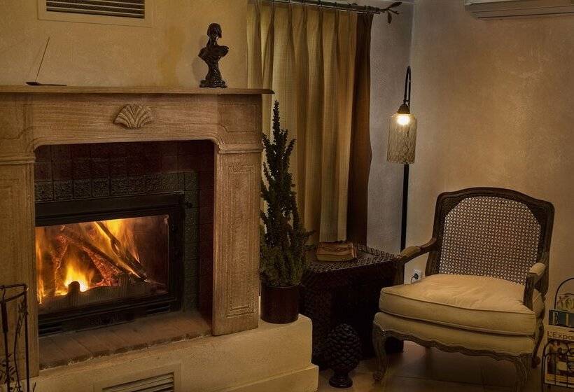 هتل Gullu Konaklari