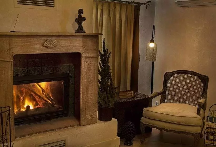 בית מלון כפרי Gullu Konaklari