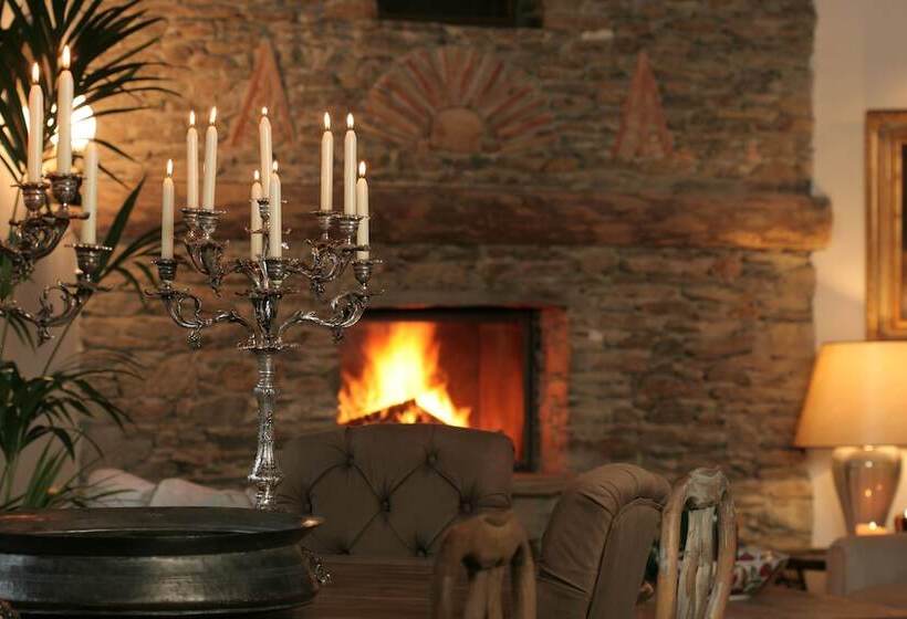 هتل Gullu Konaklari